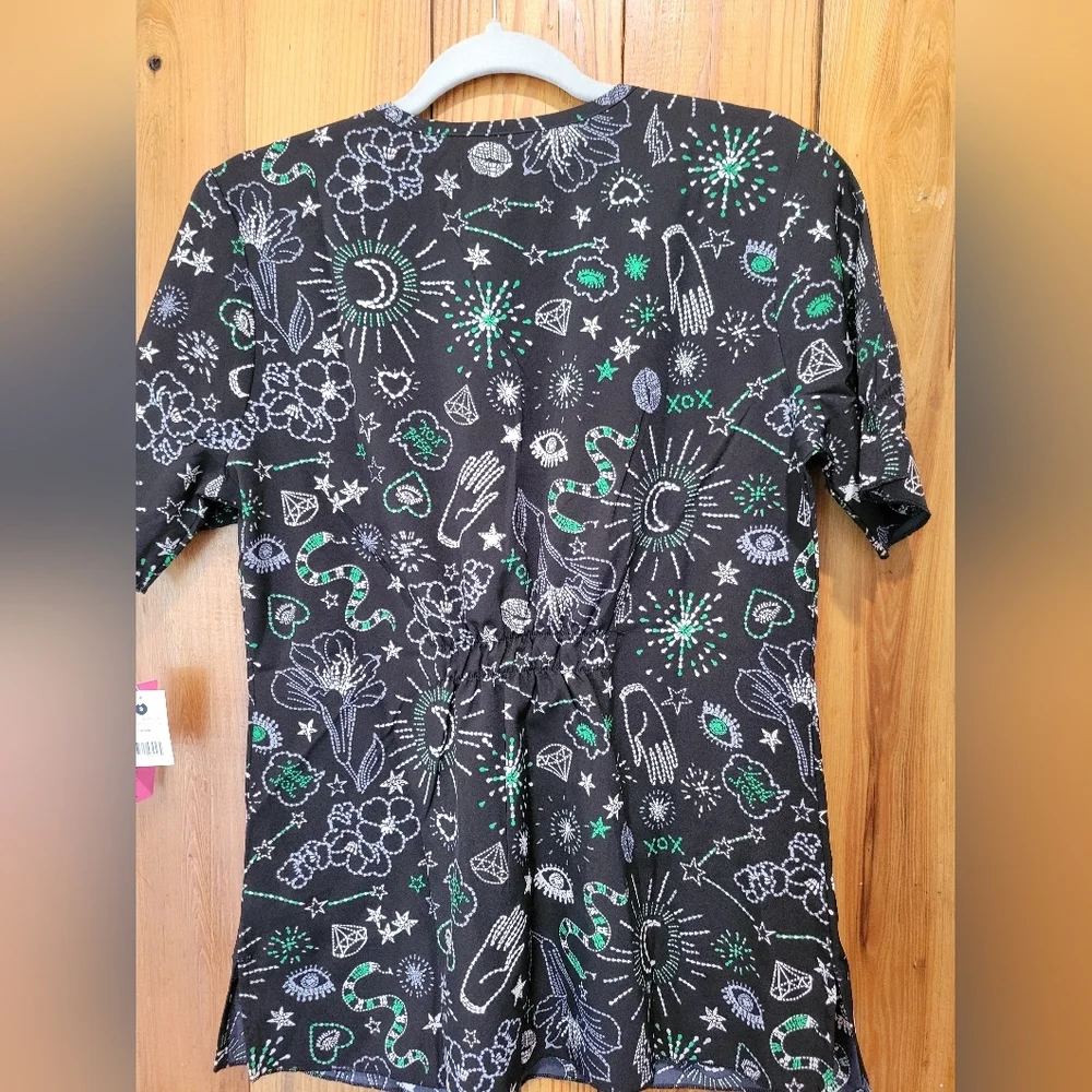 Women's Black Floral Top - Picture 7 of 12